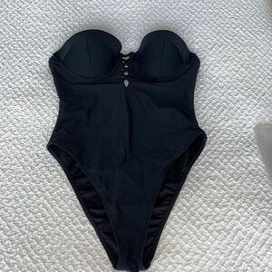 FOREVER 21 swimsuit - Small